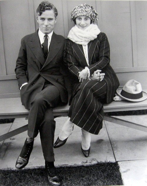 Charlie_Chaplin_&amp;_Anna_Pavlova,_1922.